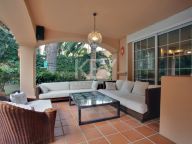 Villa for rent in El Presidente, Estepona