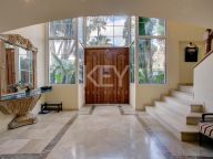 Villa for rent in El Presidente, Estepona