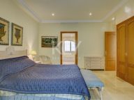 Villa for rent in El Presidente, Estepona