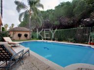 Villa for rent in El Presidente, Estepona