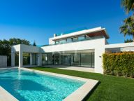 Villa for rent in Casasola, Estepona