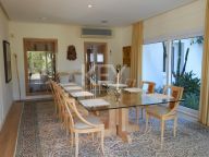 Villa for rent in La Cerquilla, Nueva Andalucia