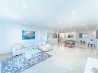 Villa en venta en Los Arqueros, Benahavis