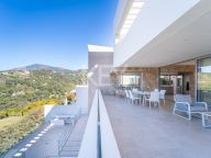 Villa en venta en Los Arqueros, Benahavis