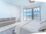 Villa en venta en Los Arqueros, Benahavis