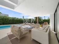 Villa for rent in El Paraiso, Estepona