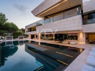 Villa for rent in Cascada de Camojan, Marbella Golden Mile