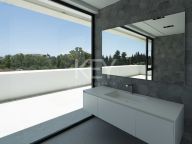 Villa en alquiler en Altos de Puente Romano, Marbella Golden Mile