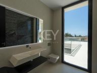 Villa en alquiler en Altos de Puente Romano, Marbella Golden Mile