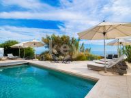 Villa for sale in Marbella East