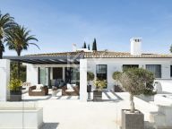 Villa en venta en Nueva Andalucia