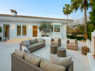 Villa for rent in Nueva Andalucia