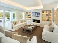 Villa for rent in Nueva Andalucia