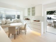 Villa for rent in Nueva Andalucia
