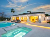 Villa for rent in Nueva Andalucia