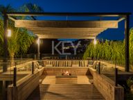 Villa en venta en Los Almendros, Benahavis