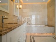 Villa for sale in Los Flamingos, Benahavis