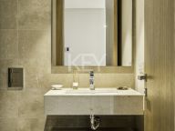 Villa for sale in La Alqueria, Benahavis