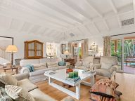 Villa for rent in Altos de Puente Romano, Marbella Golden Mile
