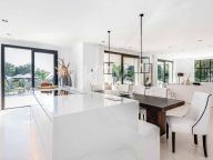 Villa en venta en Sierra Blanca, Marbella Golden Mile