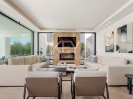 Villa en venta en Nueva Andalucia