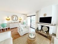 Villa for sale in Marbella East
