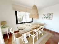 Villa for sale in Marbella East