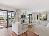 Villa for sale in Marbella East