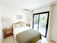 Villa for sale in Marbella East