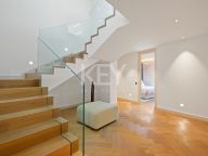 Villa for sale in Marbella East