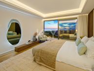 Villa for sale in Marbella East
