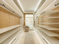 Вилла на продажу в La Cerquilla, Новая Андалусия