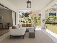 Вилла на продажу в Los Arqueros, Бенахавис