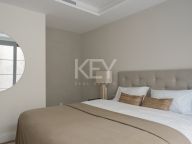 Вилла на продажу в Los Arqueros, Бенахавис