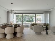 Вилла на продажу в Los Arqueros, Бенахавис