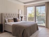 Villa for sale in Los Arqueros, Benahavis