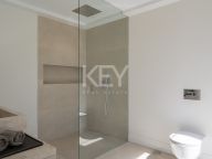 Вилла на продажу в Los Arqueros, Бенахавис