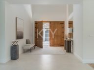 Вилла на продажу в Los Arqueros, Бенахавис