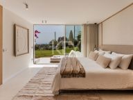 Apartment for sale in Aloha, Nueva Andalucia