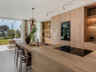 Apartment for sale in Aloha, Nueva Andalucia