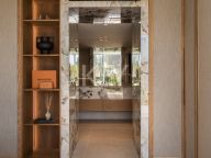 Apartment for sale in Aloha, Nueva Andalucia