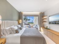 Apartamento en venta en Bahía del Velerín, Estepona