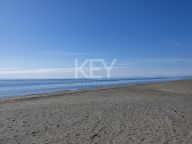 Apartamento en venta en Bahía del Velerín, Estepona