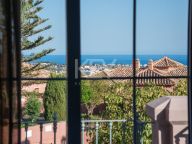 Town House for sale in Benahavis