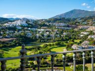 Town House for sale in Benahavis