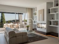 Duplex Penthouse for sale in La Quinta Village, Nueva Andalucia