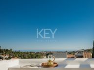 Duplex Penthouse for sale in La Quinta Village, Nueva Andalucia