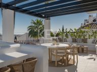 Duplex Penthouse for sale in La Quinta Village, Nueva Andalucia