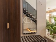 Вилла на продажу в Altos del Paraiso, Бенахавис