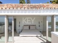 Duplex Penthouse for sale in Los Naranjos, Nueva Andalucia